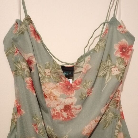 Seafoam Floral Spaghetti Stap Bodysuit!* - Picture 3 of 5